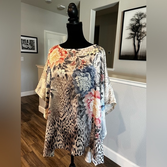 Chico’s Kimono Styled Blouse - Large / X Large - Picture 5 of 8